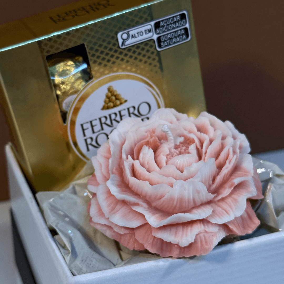 Caixa Vela Flor + Ferrero (M) - Dia das Mães